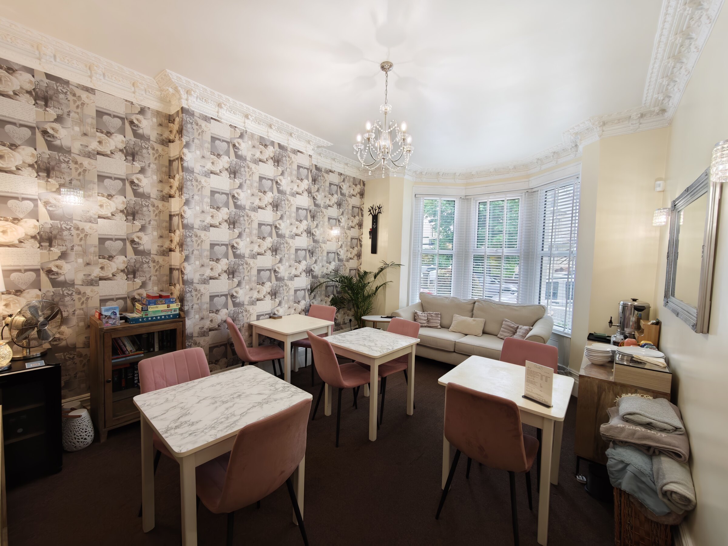 The guest lounge at The Rosedene, Llandudno