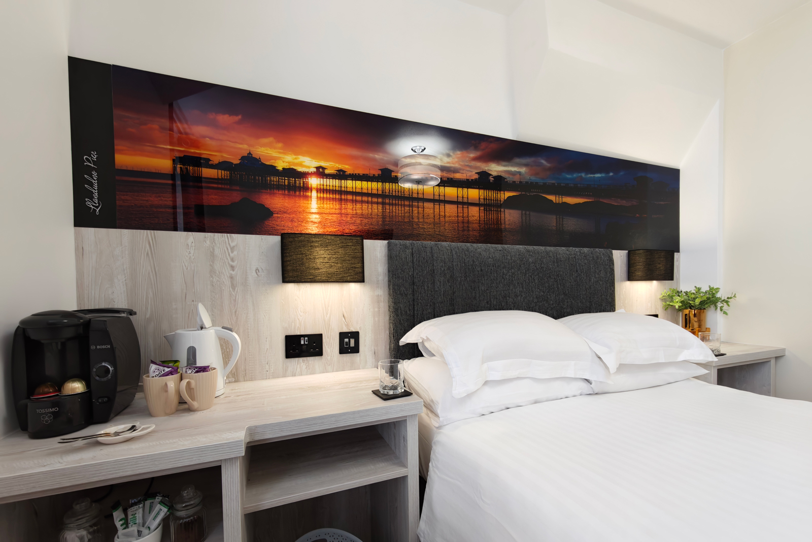 Room 10 — Deluxe Orme Double at The Rosedene, Llandudno — photo 2