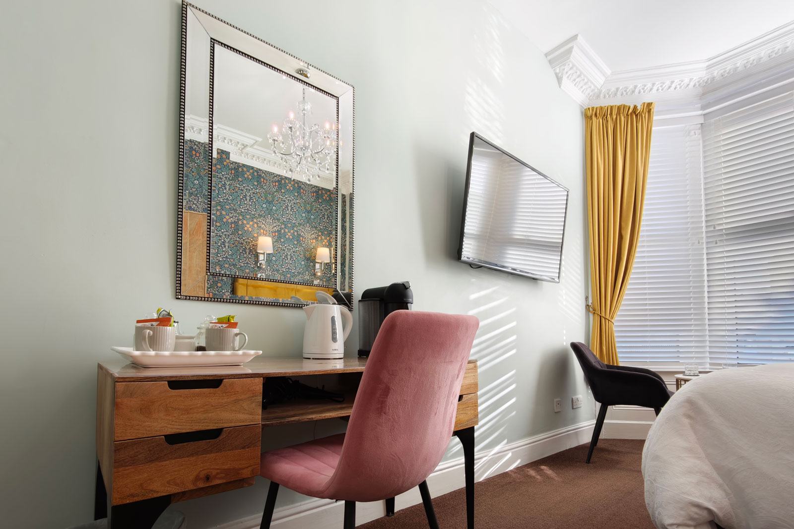 Room 5 — Light-Filled Deluxe Double at The Rosedene, Llandudno — photo 2