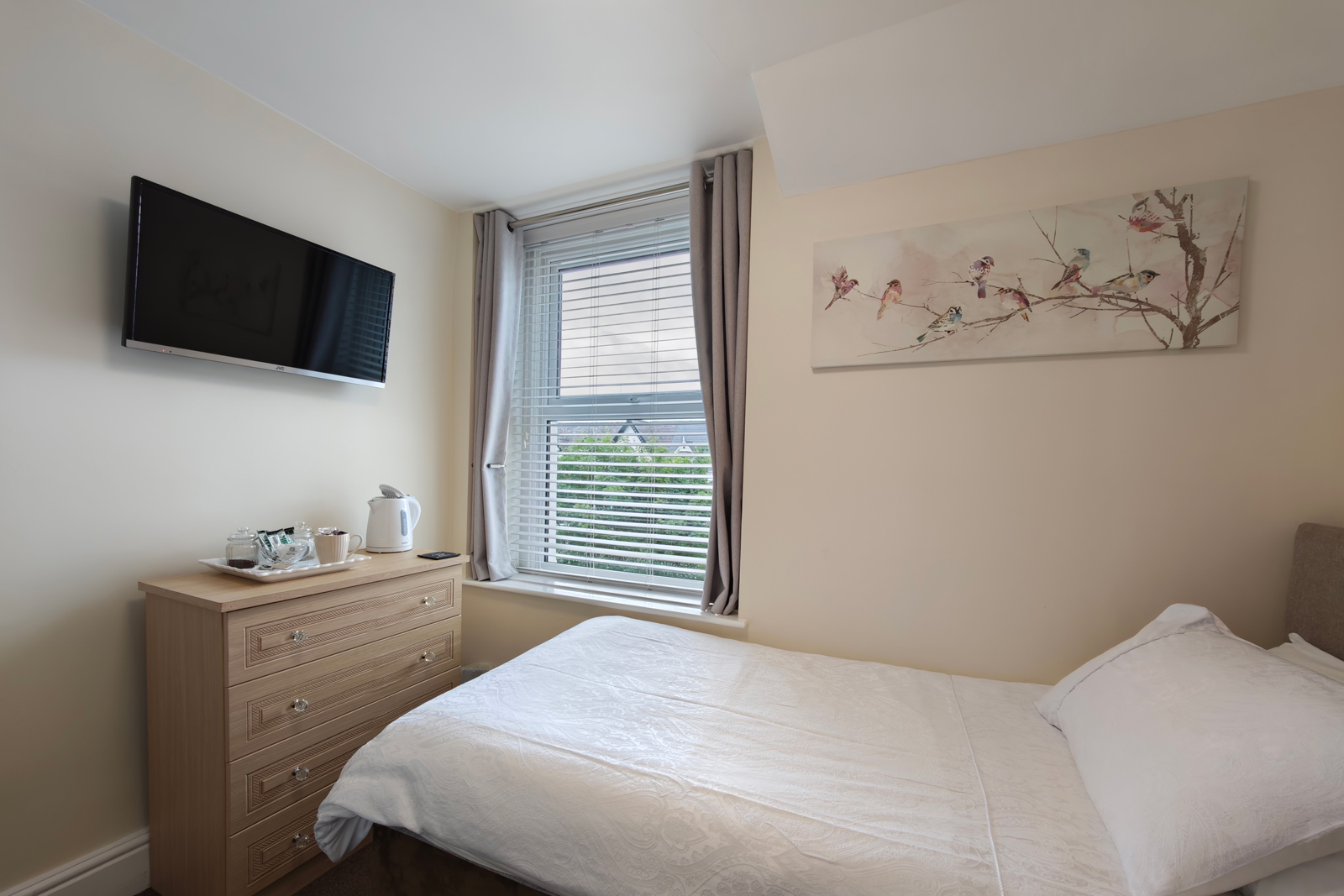 Room 9 — Great Orme Single at The Rosedene, Llandudno — photo 3